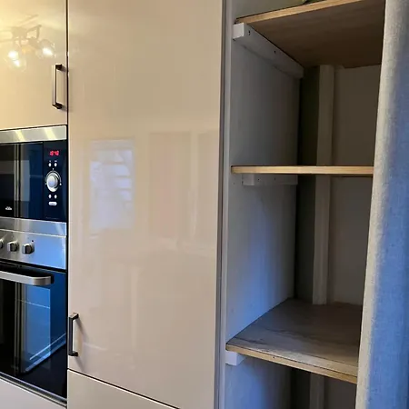 Petite Maison De Avec Cour