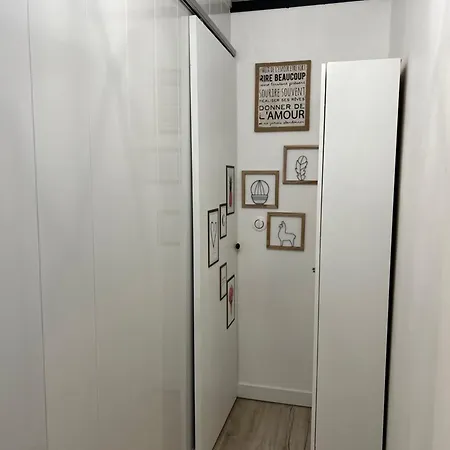 Petite Maison De Avec Cour Vakantiehuis