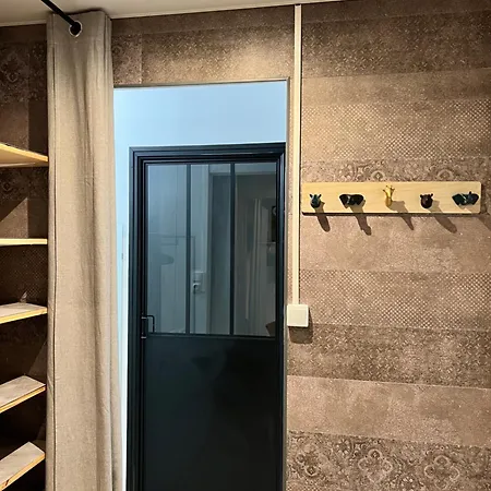 Petite Maison De Avec Cour Vakantiehuis