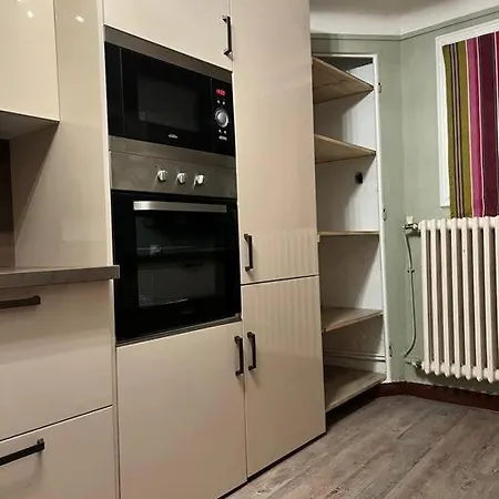 Petite Maison De Avec Cour * Saint-Nazaire (Loire-Atlantique)